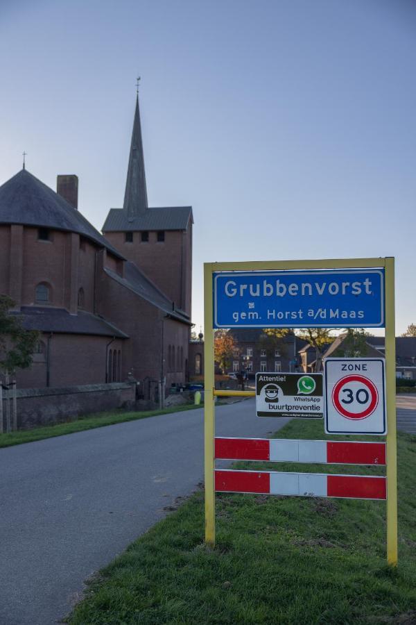 Вилла Ut Kleine Huuske Grubbenvorst Экстерьер фото